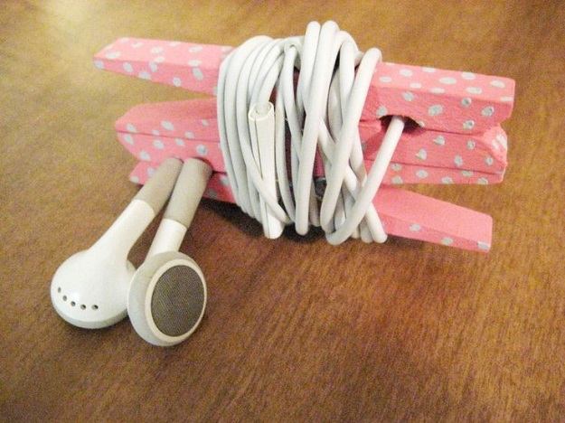 clothespin earphones