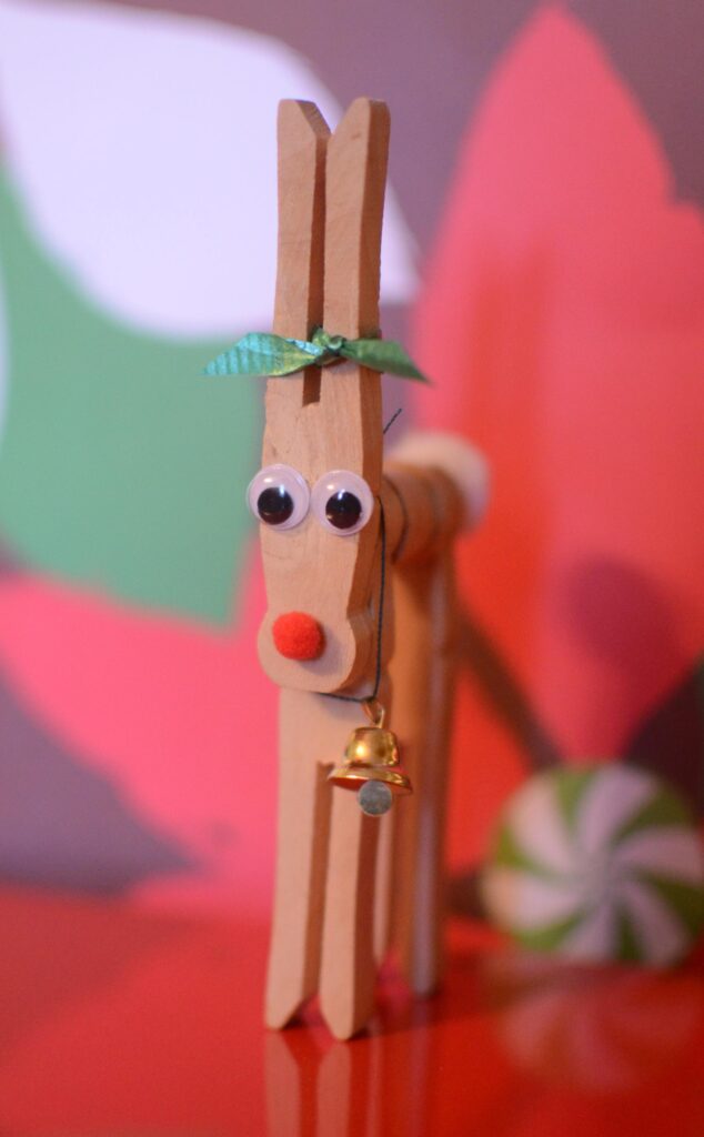 clothespin reindeer